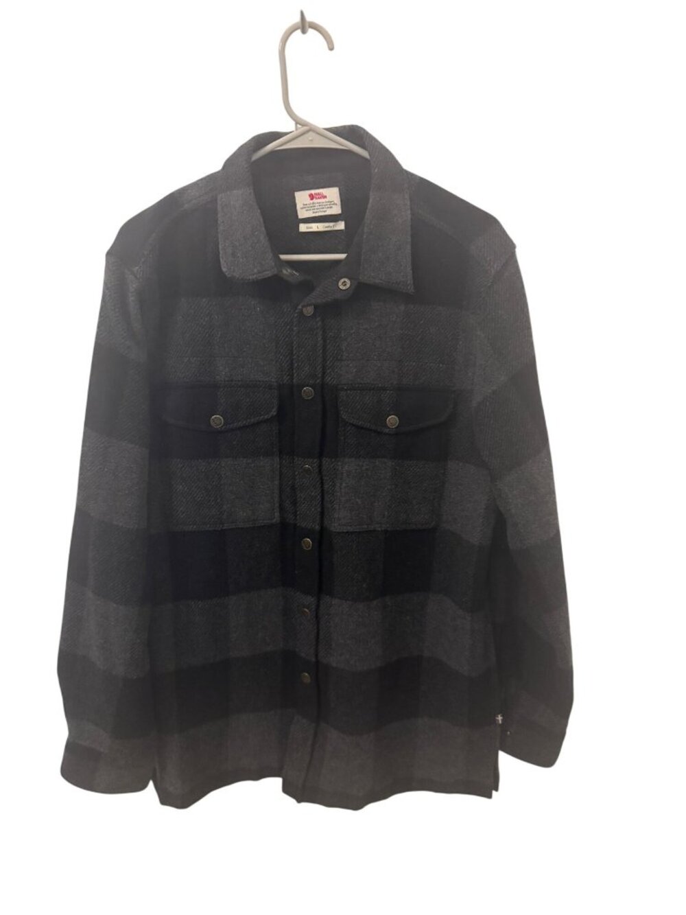 Fjall Raven men's black plaid shacket size large comfort fit